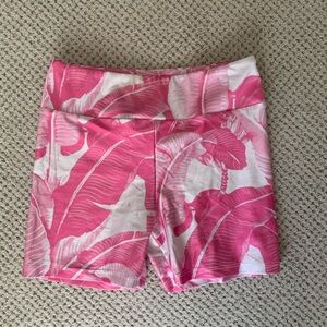 Goldsheep Pink Leaf Print Bike Shorts